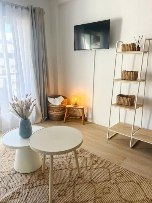 Studio Hola Arenal Platja de Larenal Zewnętrze zdjęcie